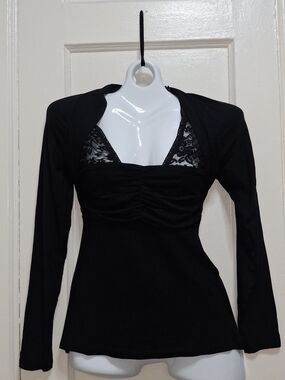 Vertigo Paris Women's Black Lace Ruched Long Sleeve Top NWT Size M